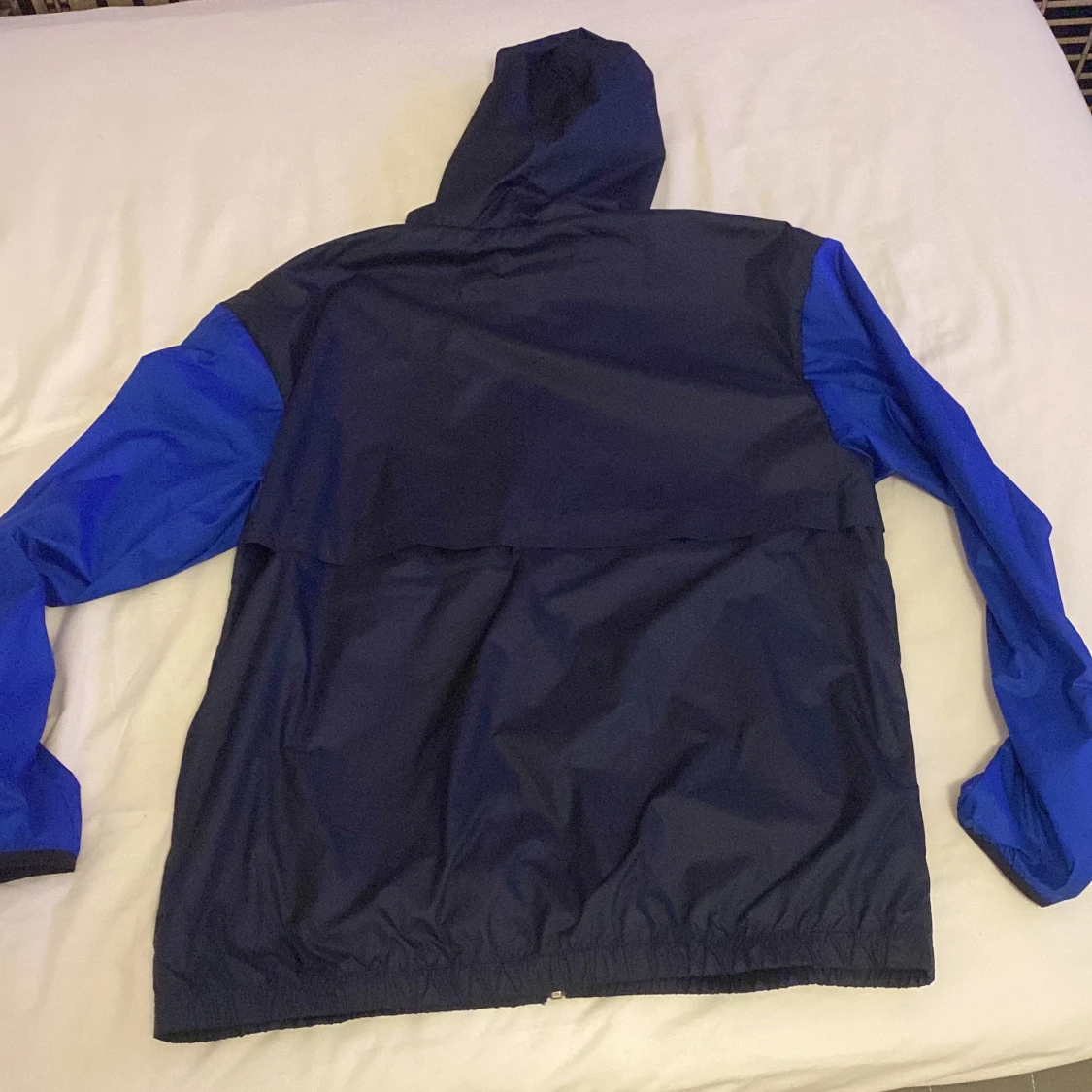 Tommy hillfiger regnjacka - 90