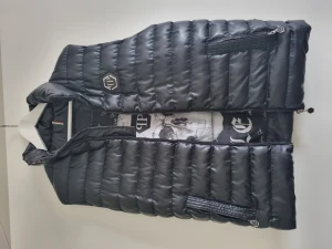 Philipp plein väst - Svart väst. Fint skick. Välgjord kopia.