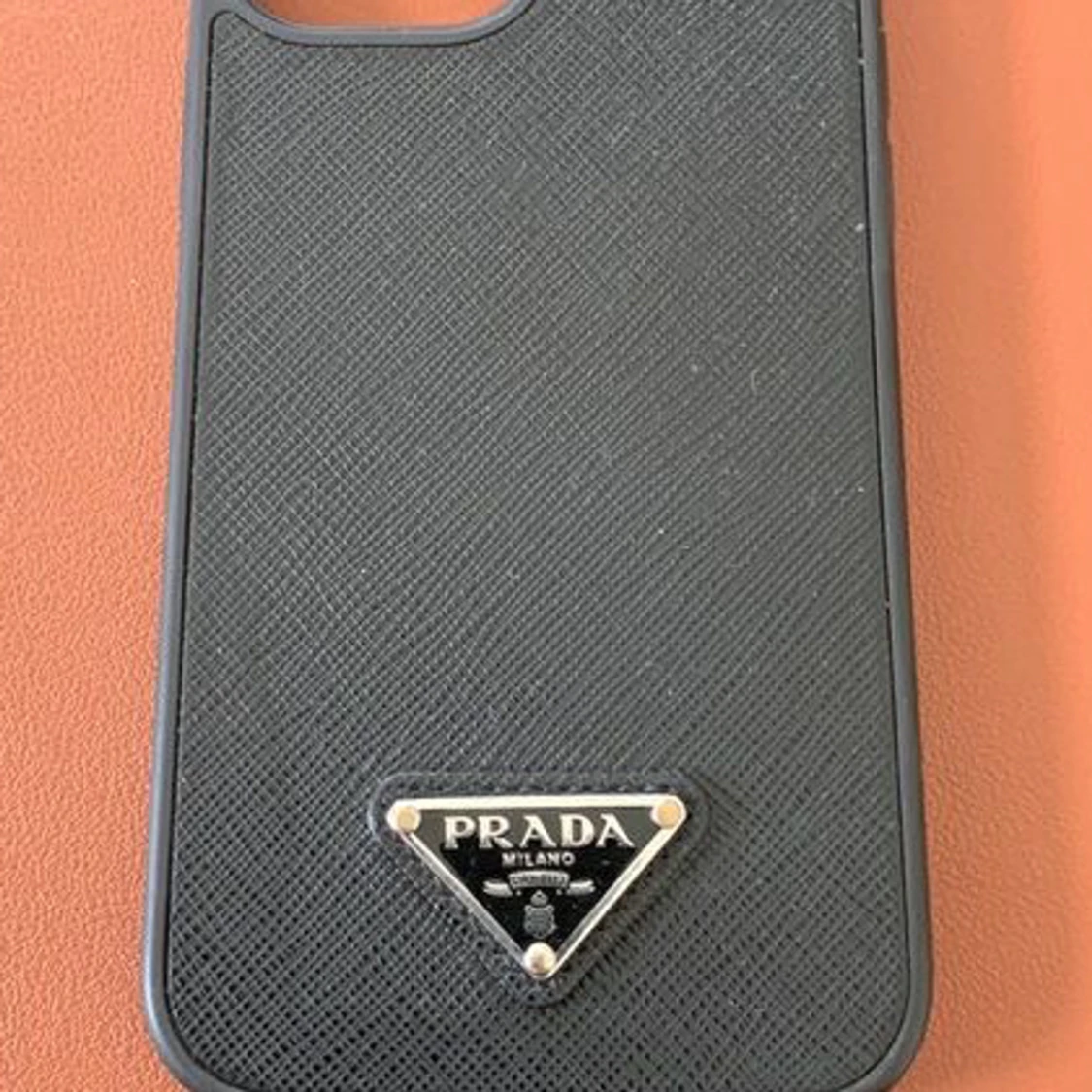 Prada mobilskal - 91