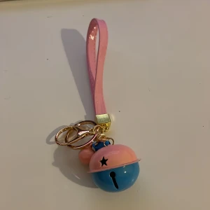 Nyckelring - Helt ny