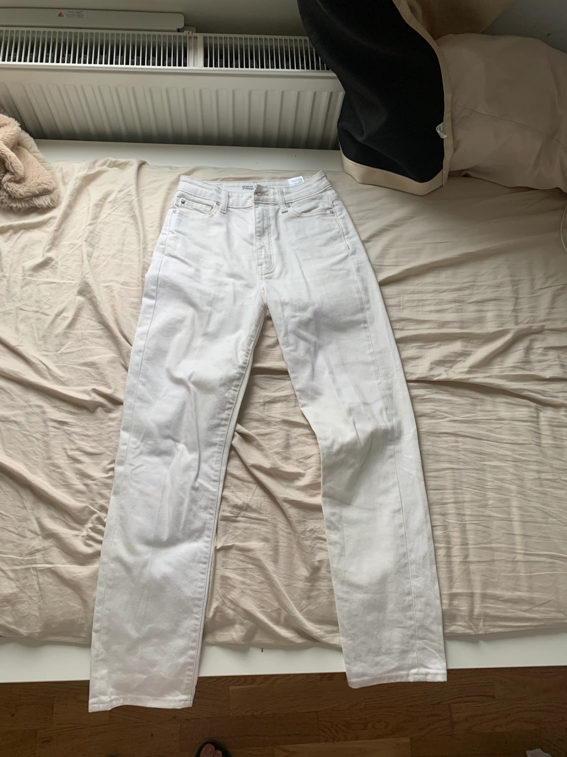 vit/beiga helt nya byxor