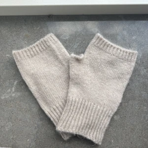 Beigea torgvantar - 199kr/st superfina. Finns bara få kvar!!! 
