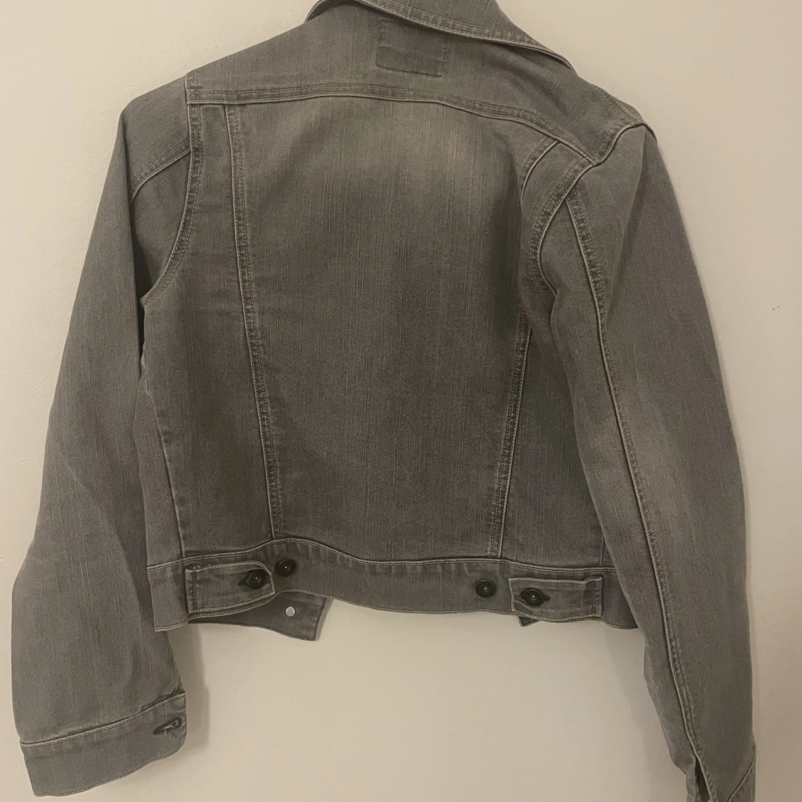 Grå jeansjacka - 90