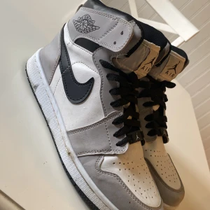 Jordan 1 - Säljer mina Jordan 1 kopior i helt ok skick 
