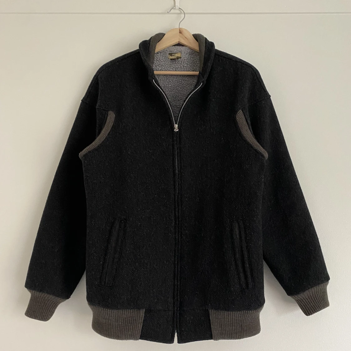 Japansk pälsfodrad bomberjacka