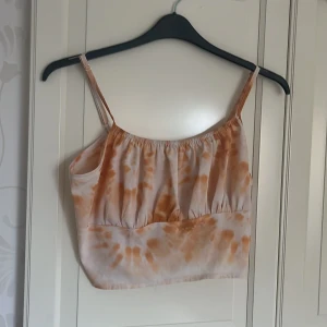 Linne - Öppen i ryggen! Använd en gång