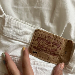 Vita Levis 501or - Väldigt bra skick. W33 L34