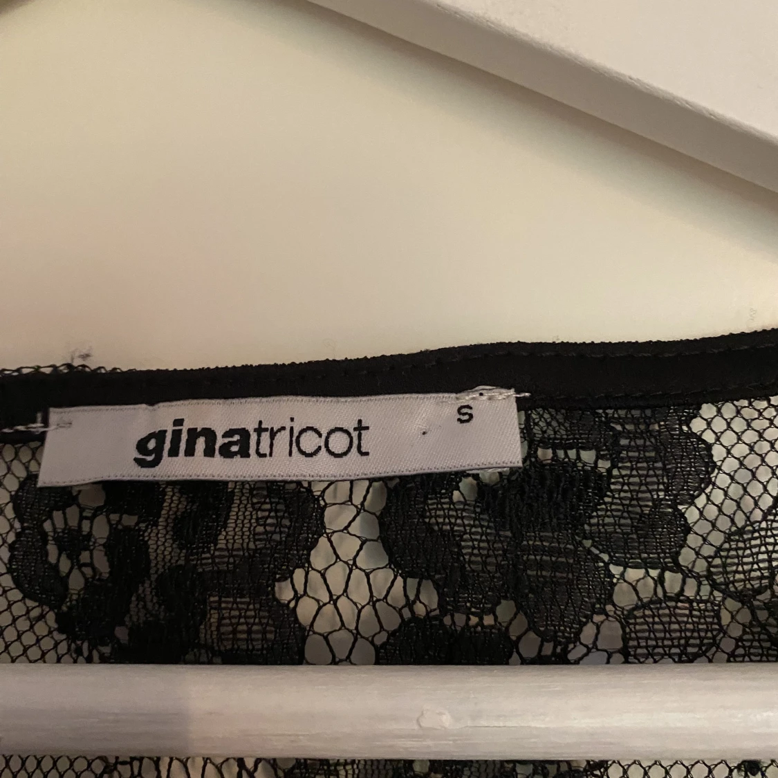Klänning Gina Tricot  - 91
