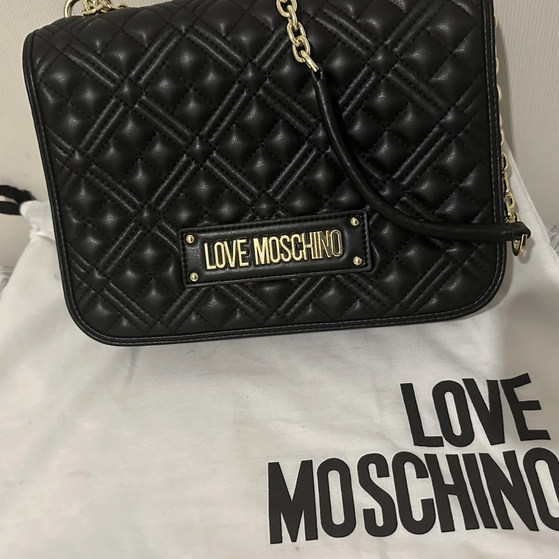 Love Moschino väska