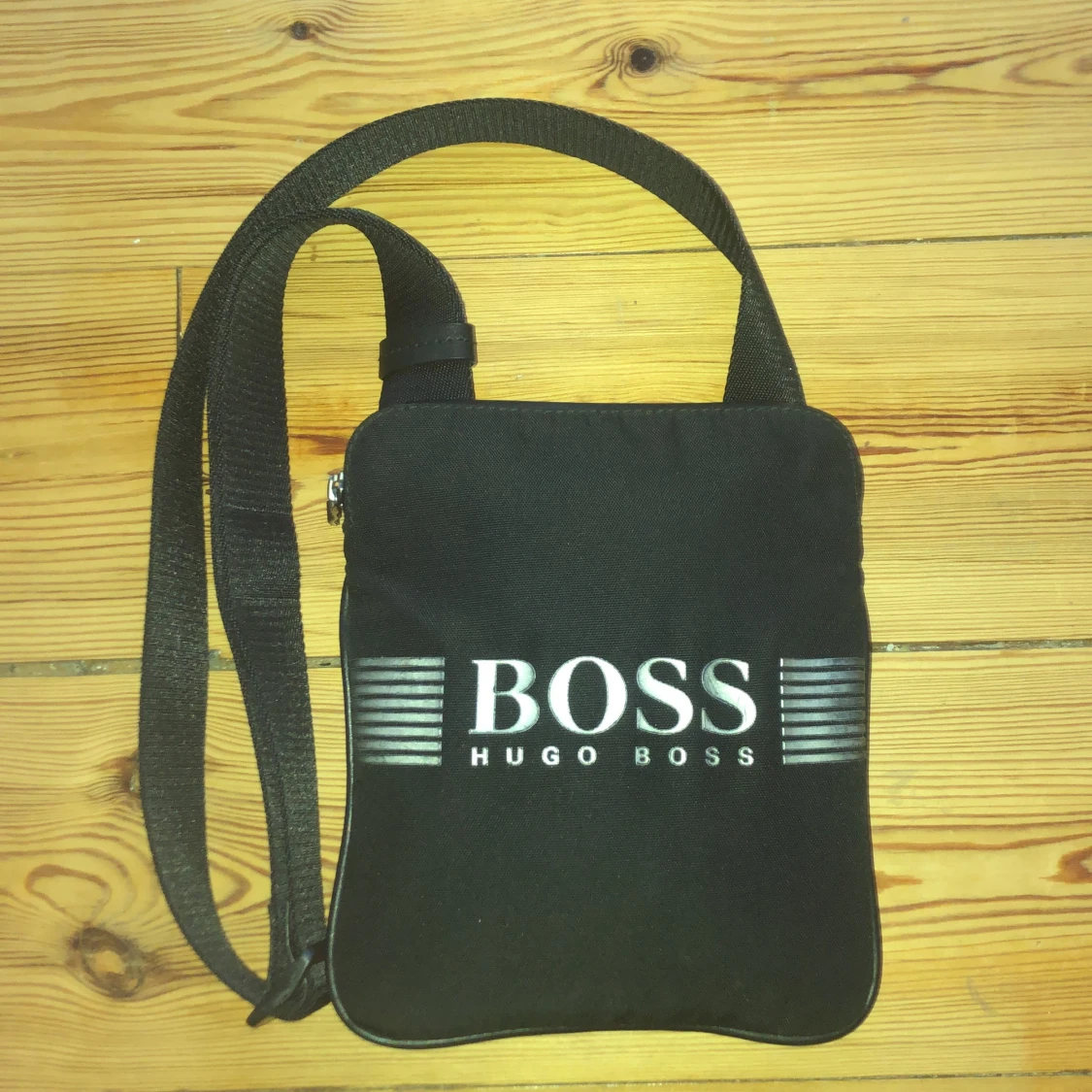 Hugo boss väska