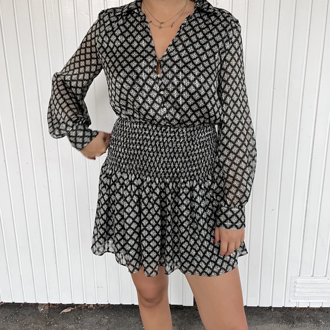 Oanvända Zara klänning