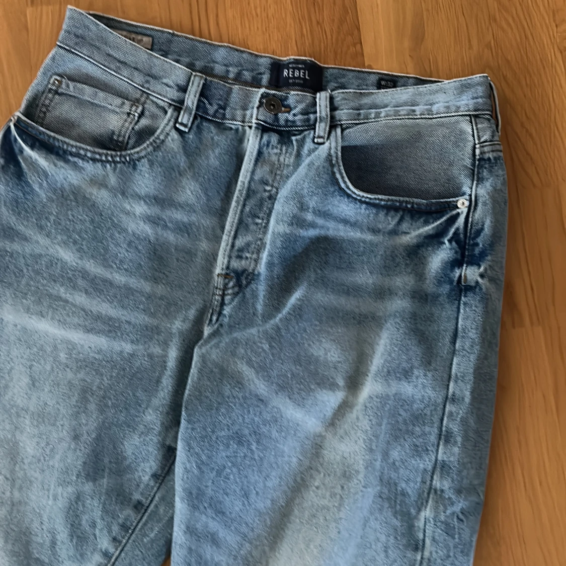 Ljusblå Jeans skön wash - 90