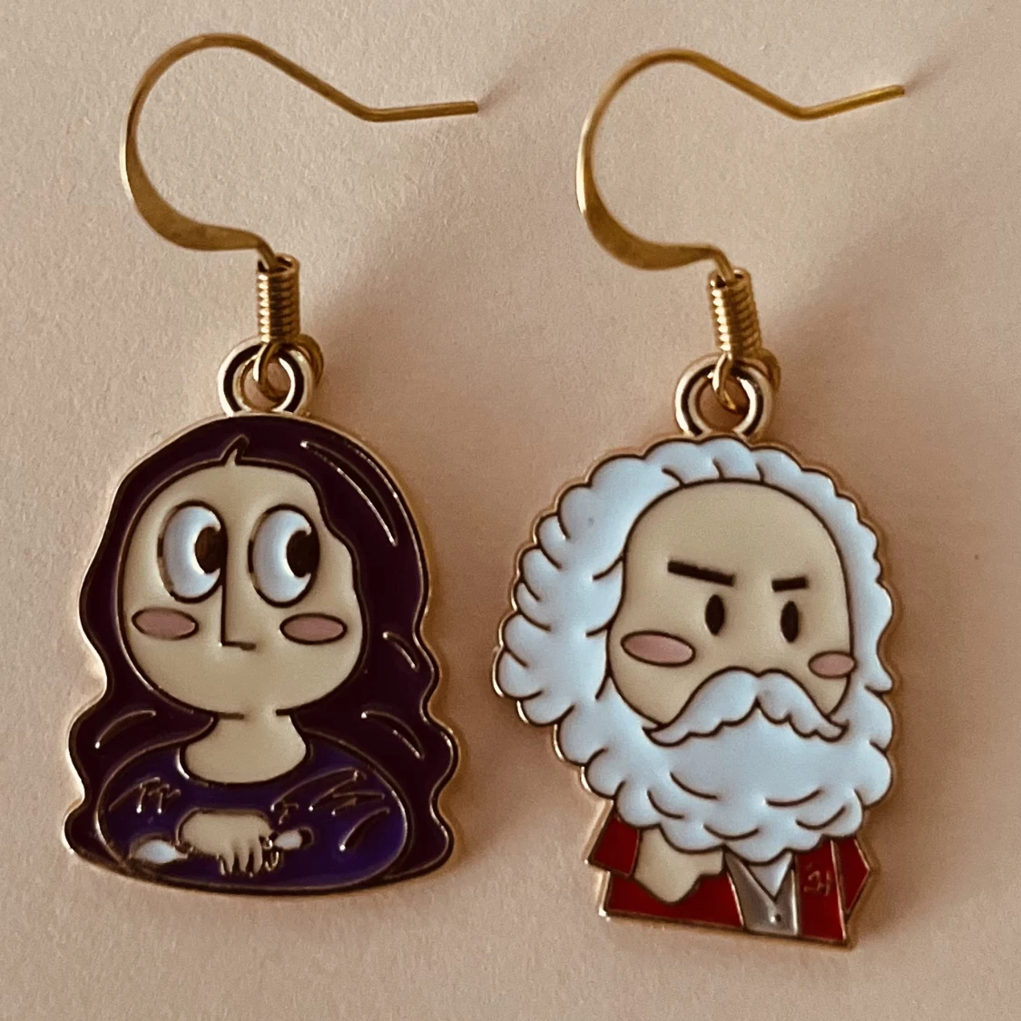 Monalisa och Da Vinci örhängen  - 90