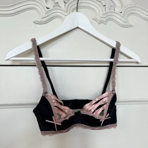 Bh - Häftig bh med snörning ❤️