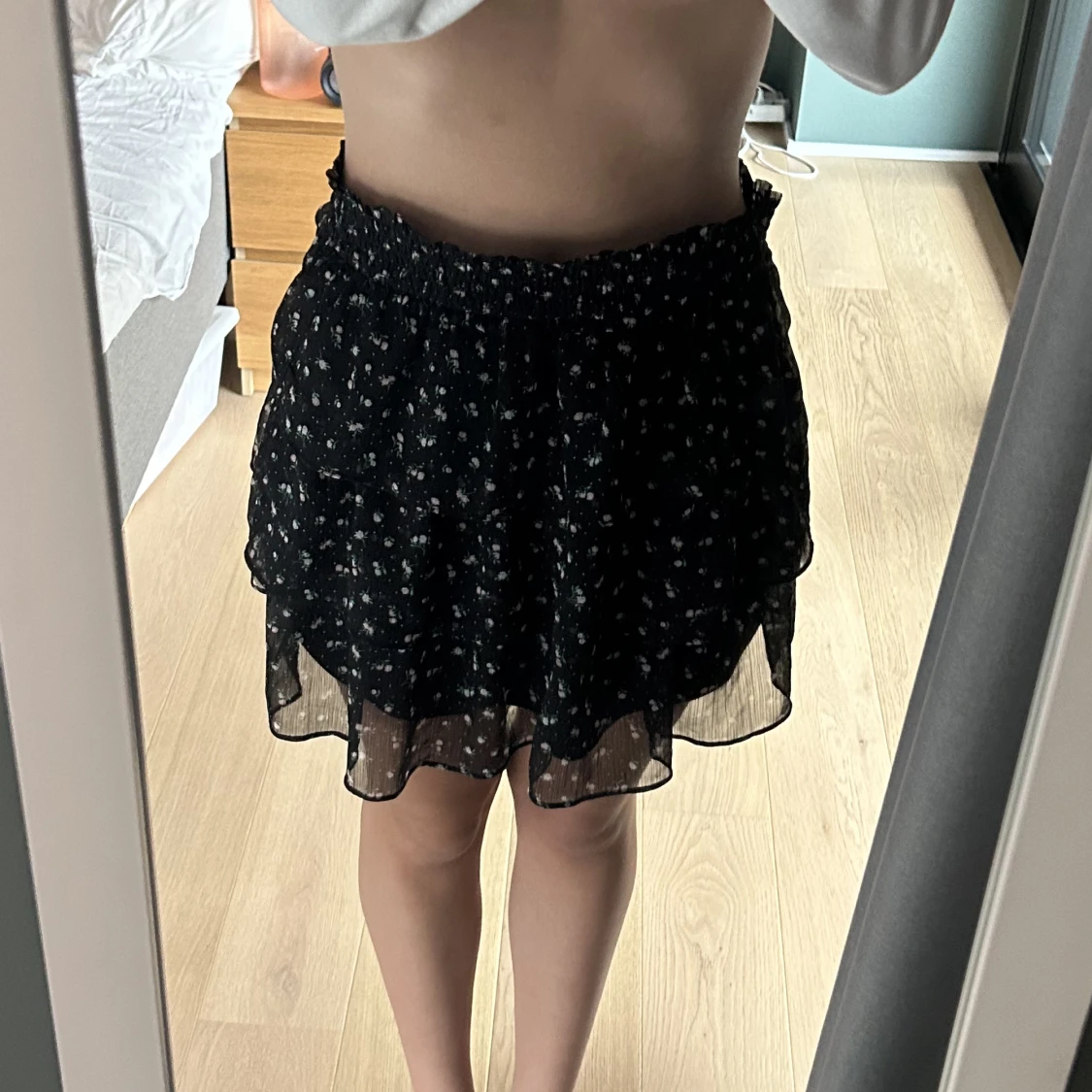 Söt och somrig volangkjol - 90