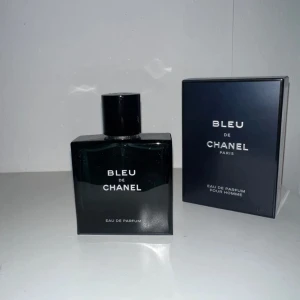 Bleu de Chanel - Bleu de Chanel.    TESTER!!     5ml=89kr