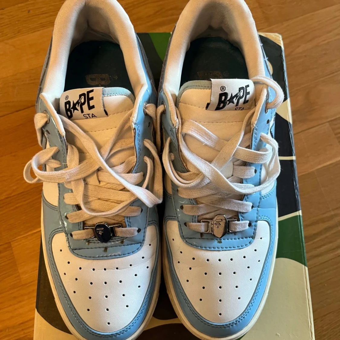 Bape (baby blue) - 90