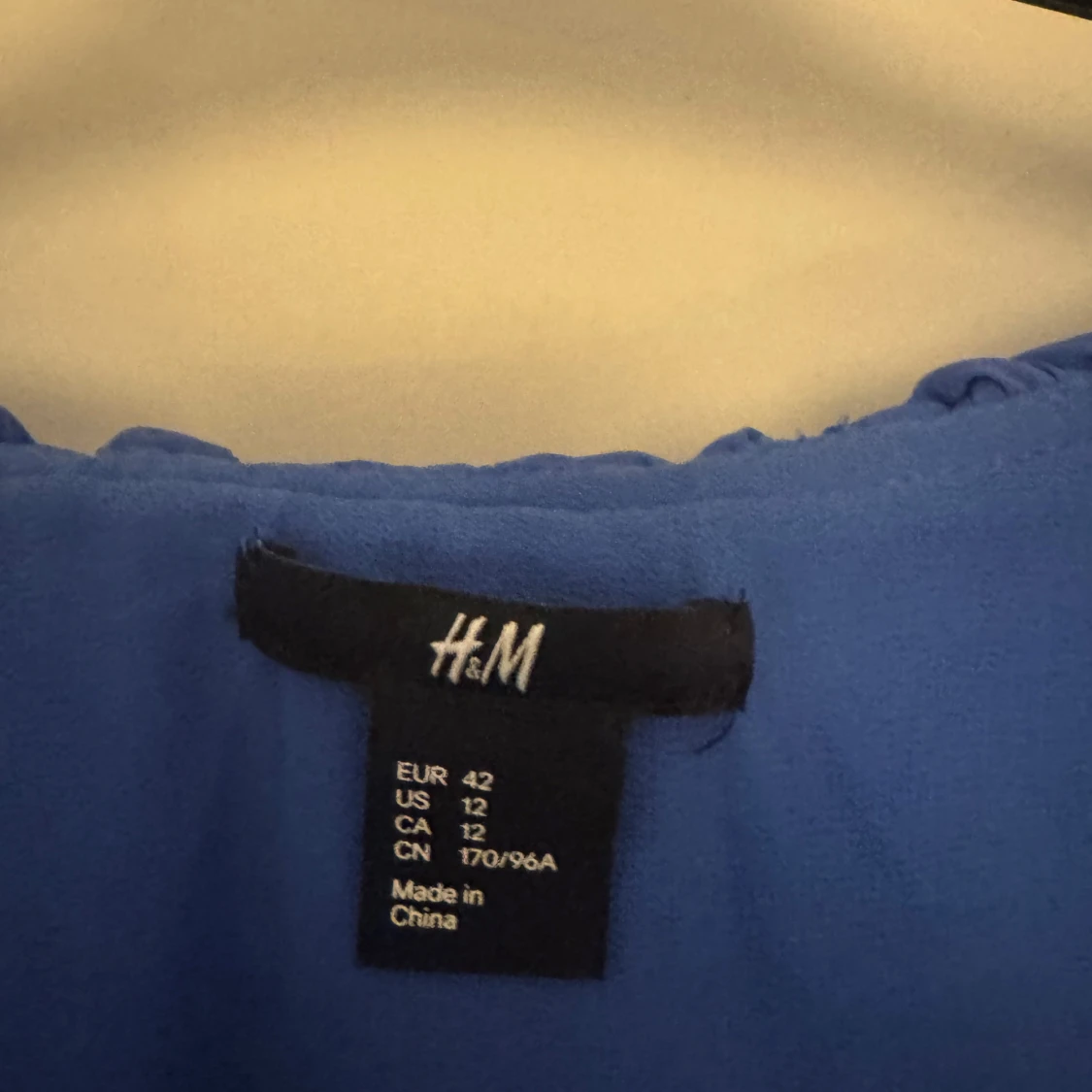 Blå volangtopp från H&M - 2