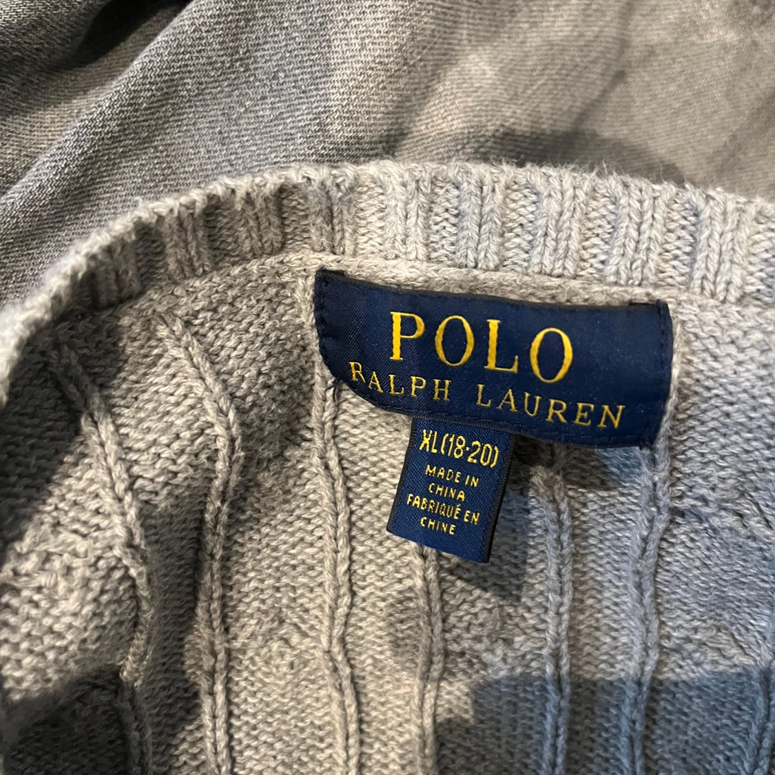 Grå stickad tröja från Polo Ralph Lauren - 2