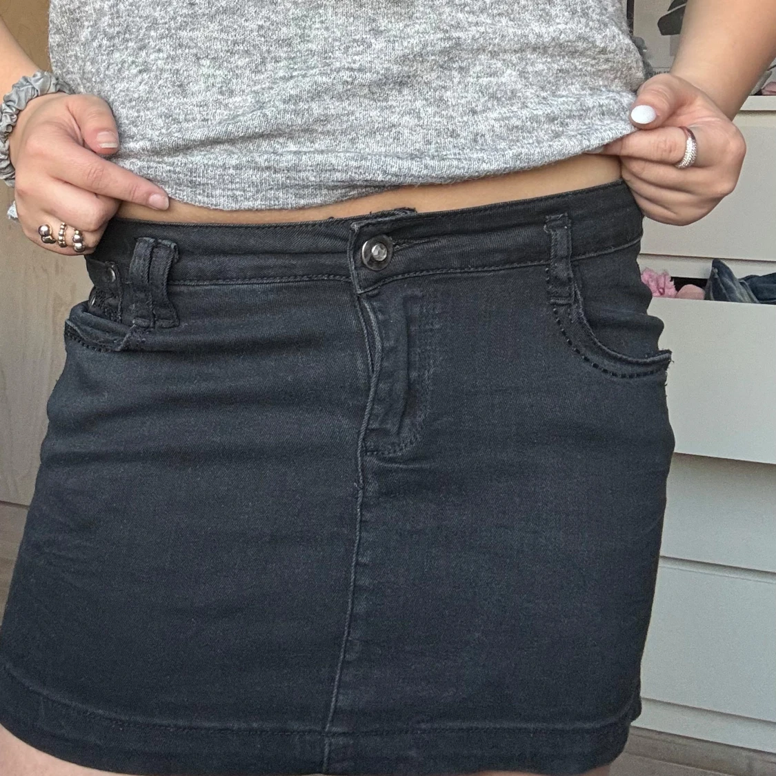 Svart jeanskjol  - 2