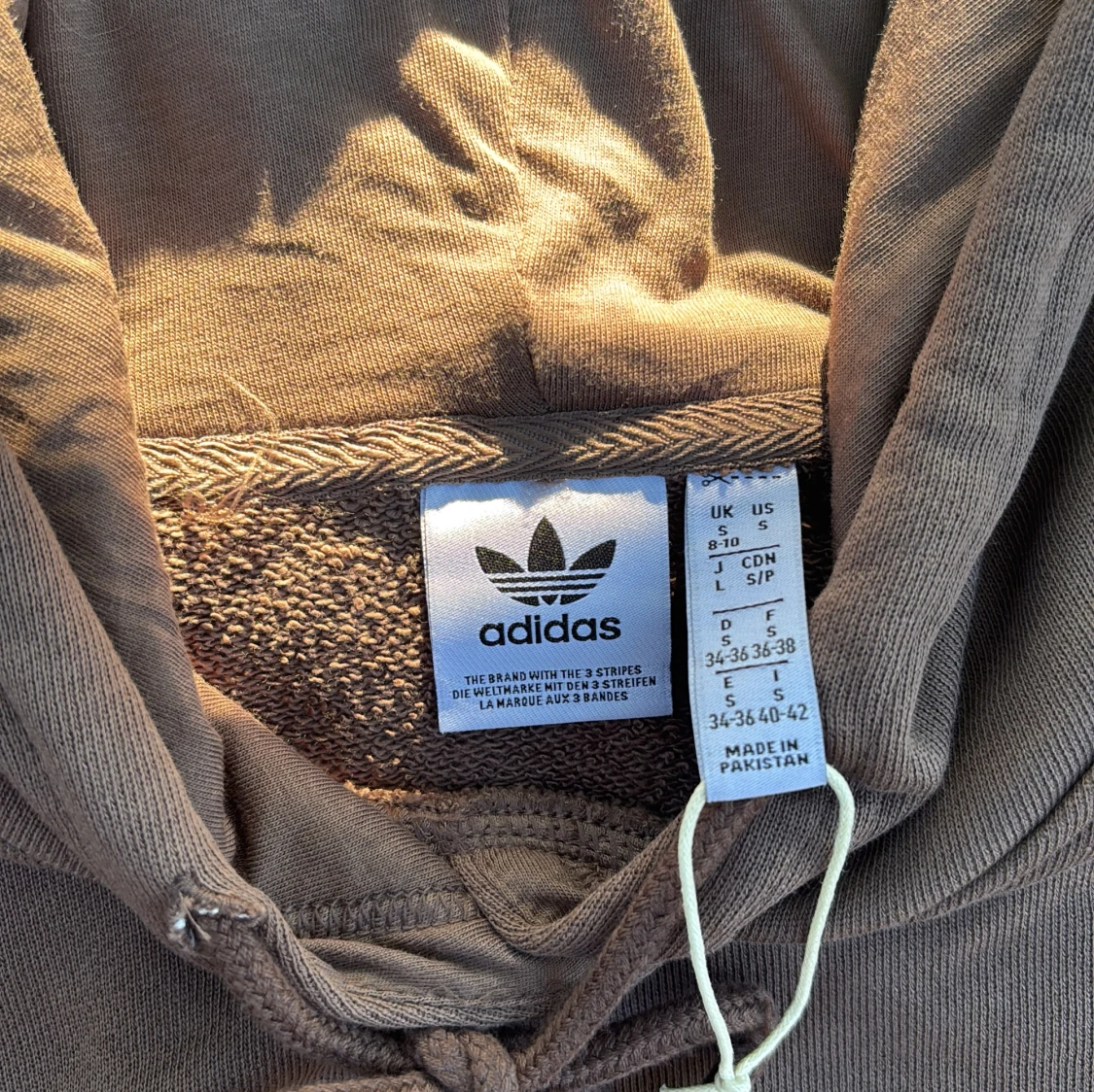 Brun hoodie från Adidas med huva - 3