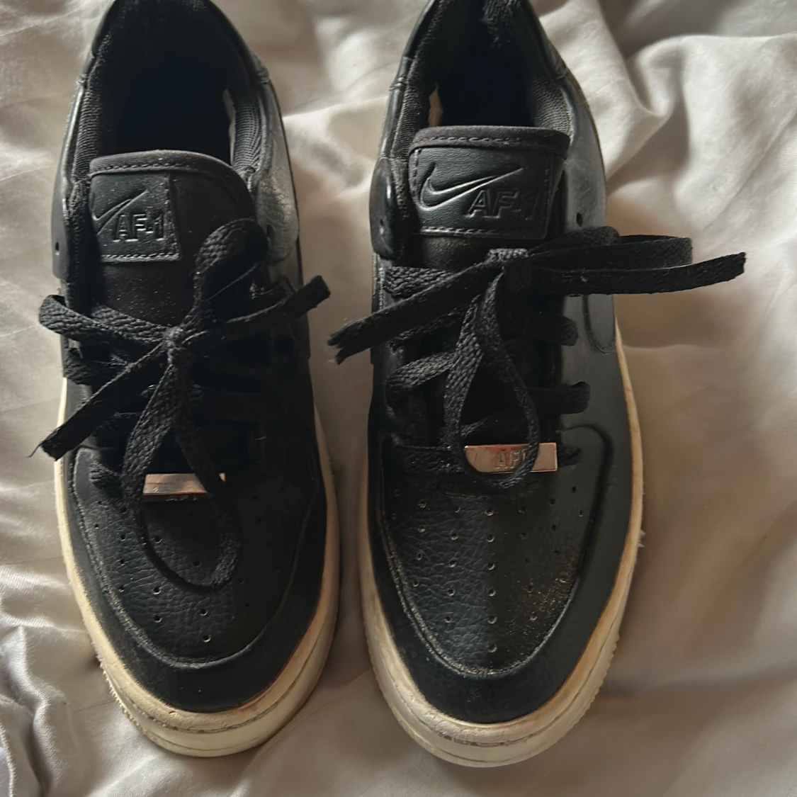 Nike Air Force 1 svart/vit sneakers - 2