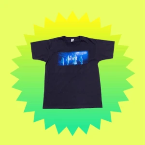kent t-shirt (L) - Den vart för stor och gick inte att returneras