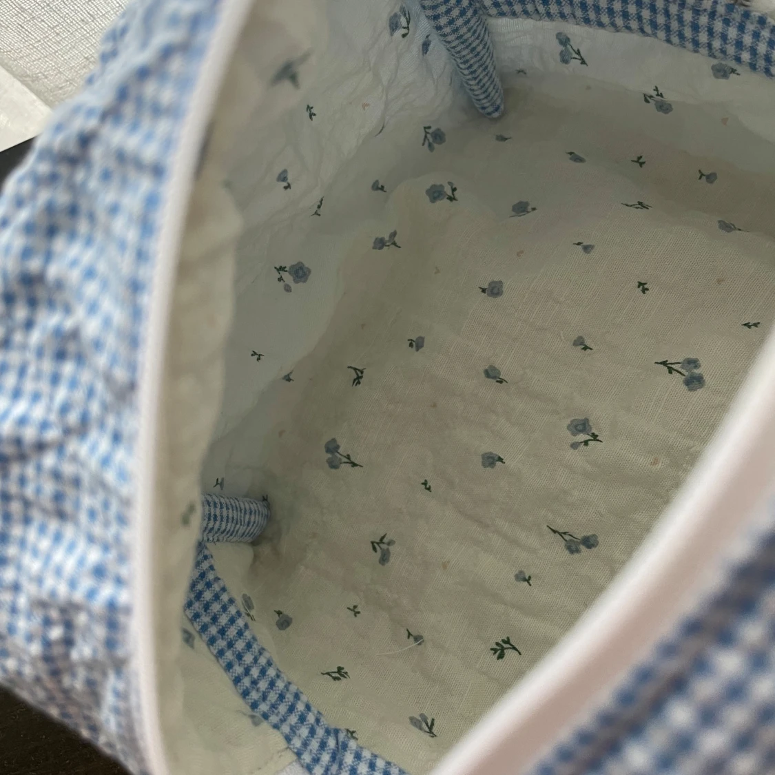 Rutig blå och vit necessär i bomull - 4