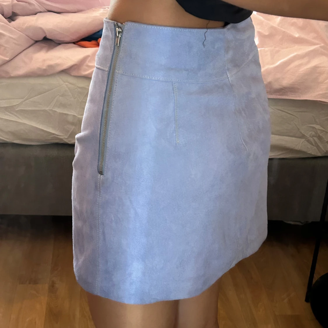 Ljuslila mockakjol med dragkedja - 1