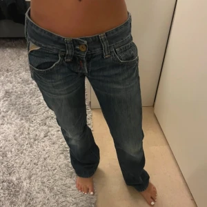 Replay jeans - Supersnygga replay jeans i bra skick. 