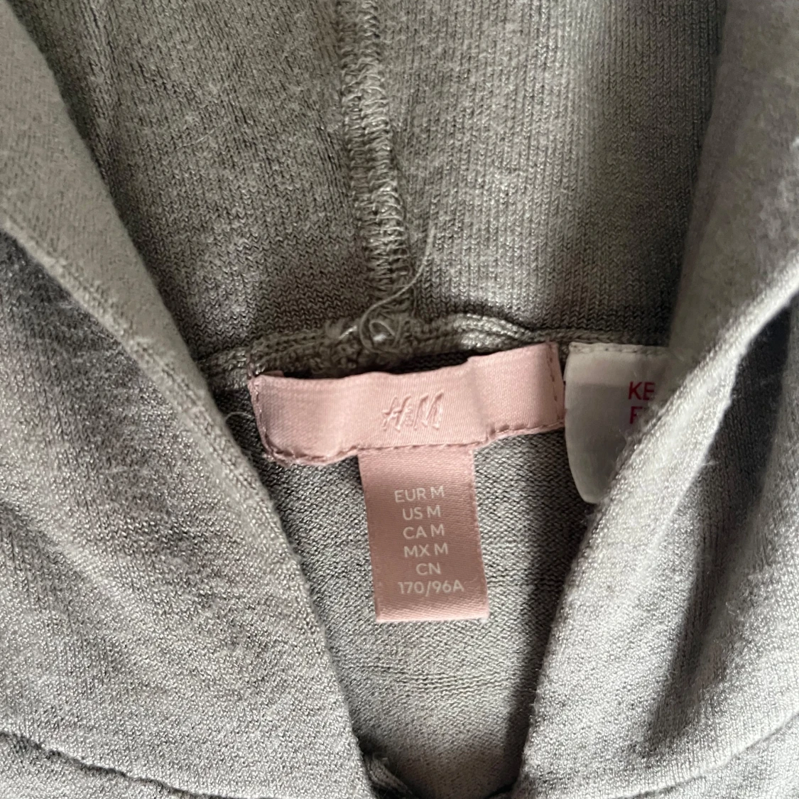 Grön zipup hoodie med dragkedja från H&M - 1