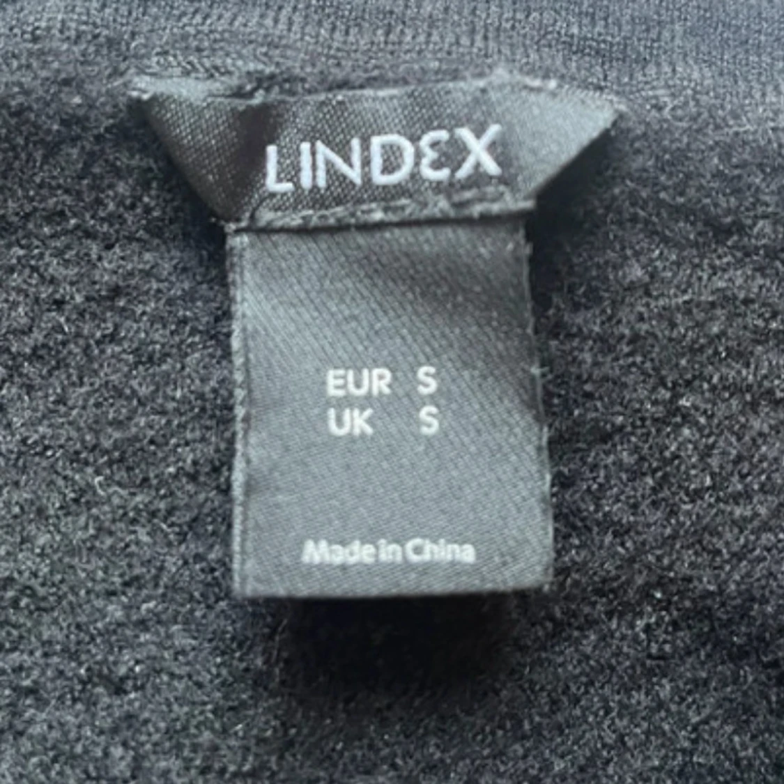 Fin svart tröja från Lindex❤️ - 2