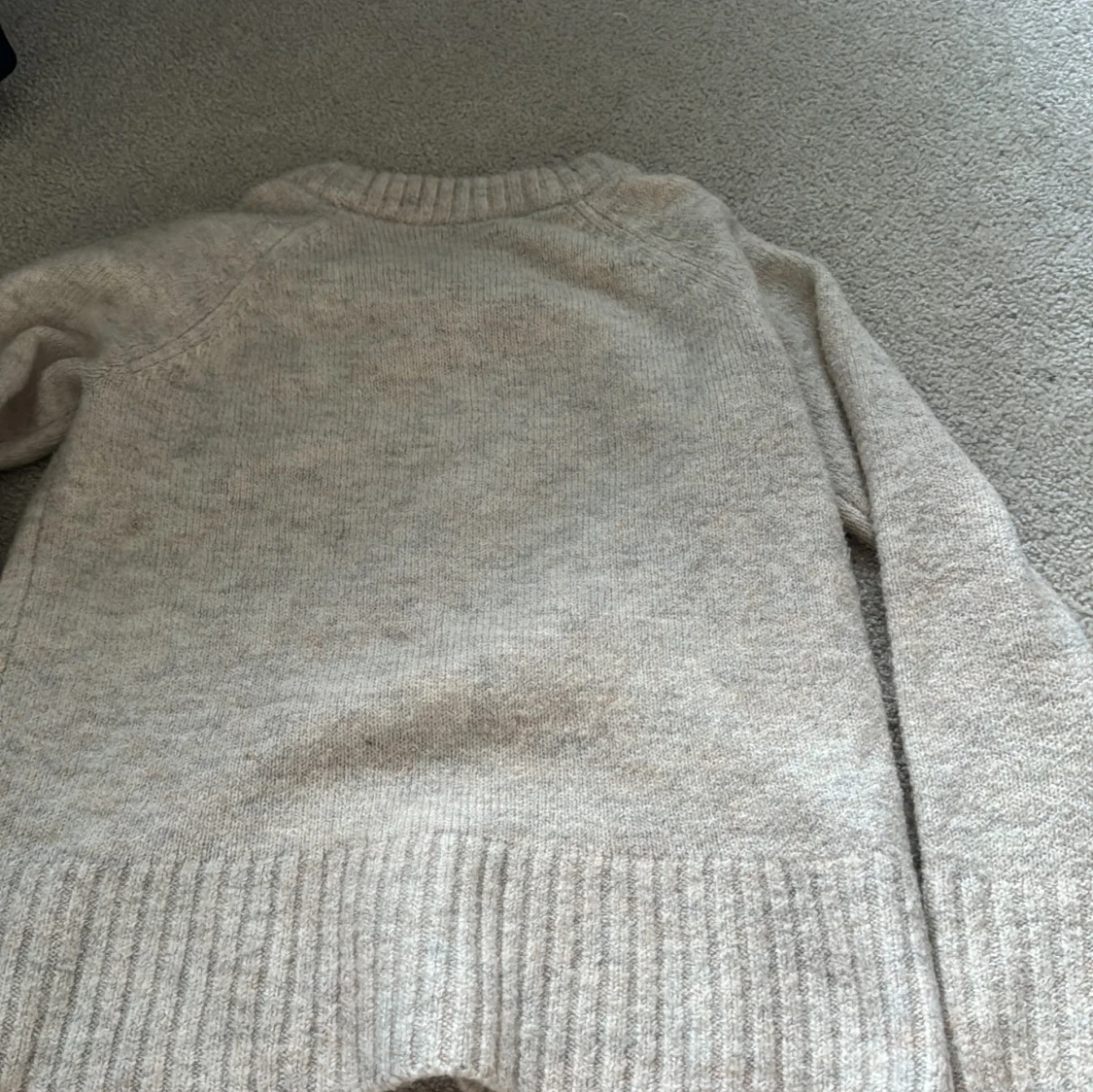 Beige stickad tröja från C - 2