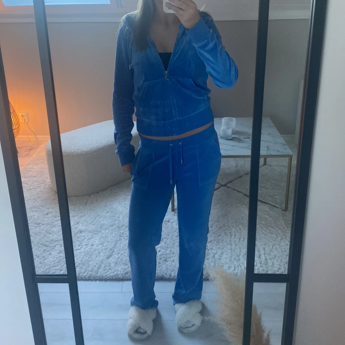 Ett blått juciy couture set