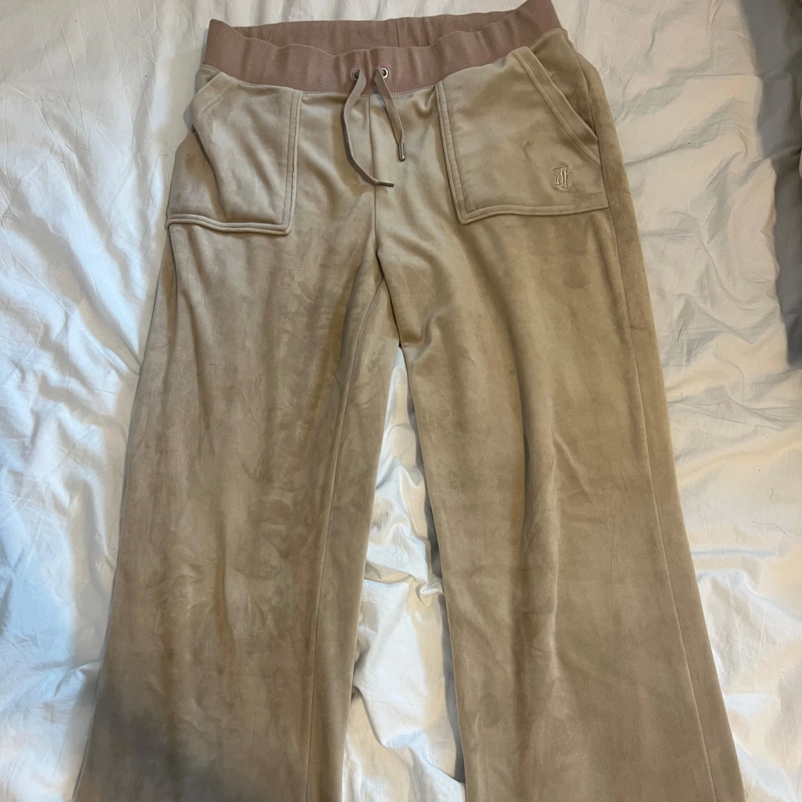 Beiga Juicy couture byxor 