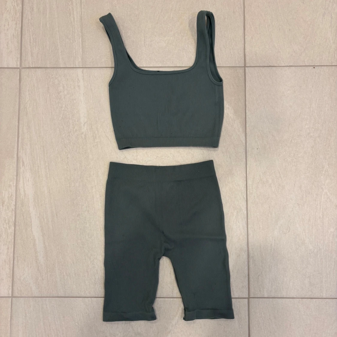 Ribbat träningsset Zara