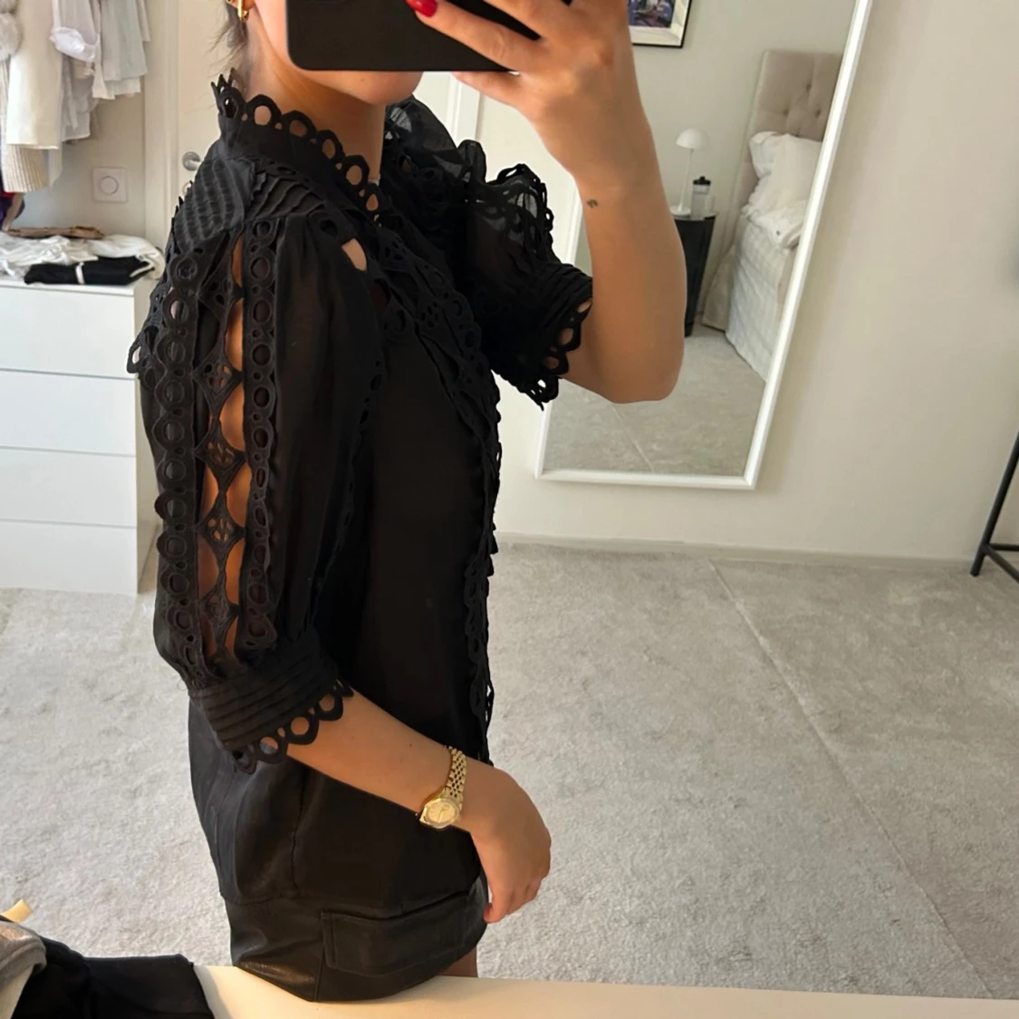 Genomskinlig blus  - 90