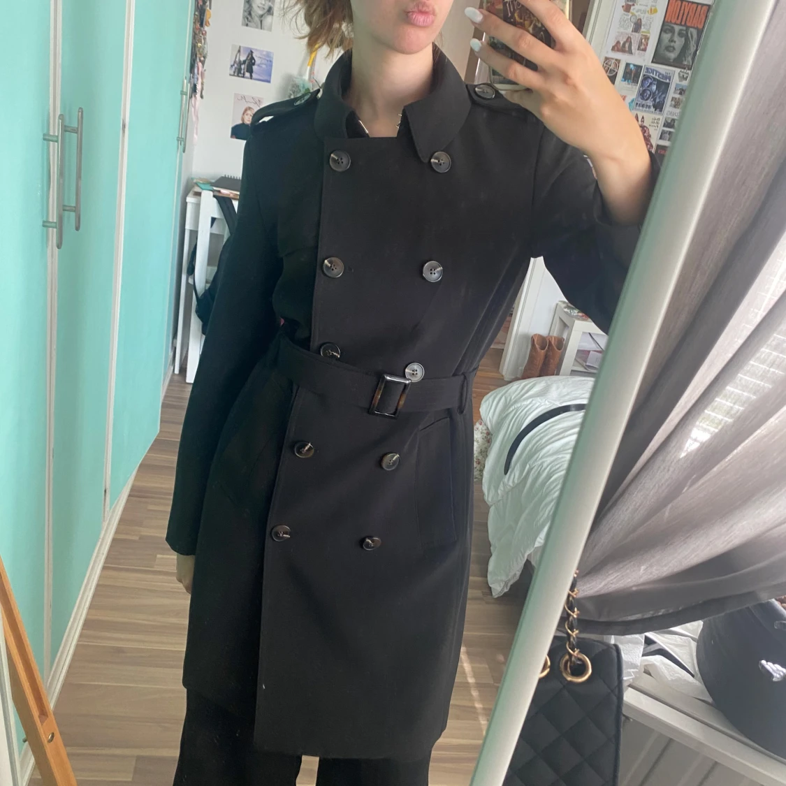 Svart kappa/ trenchcoat  - 3