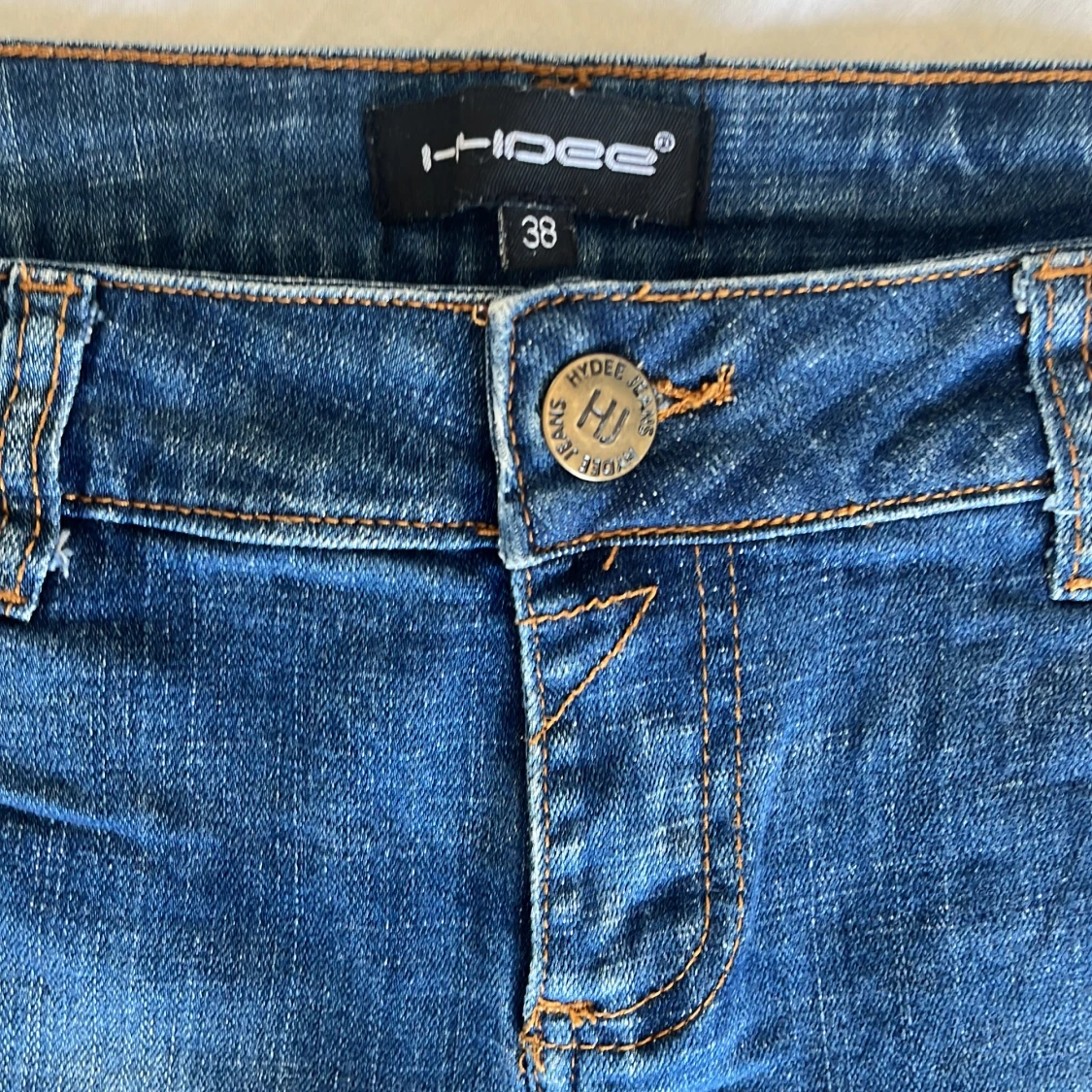 Blå jeansshorts från Hidee - 2