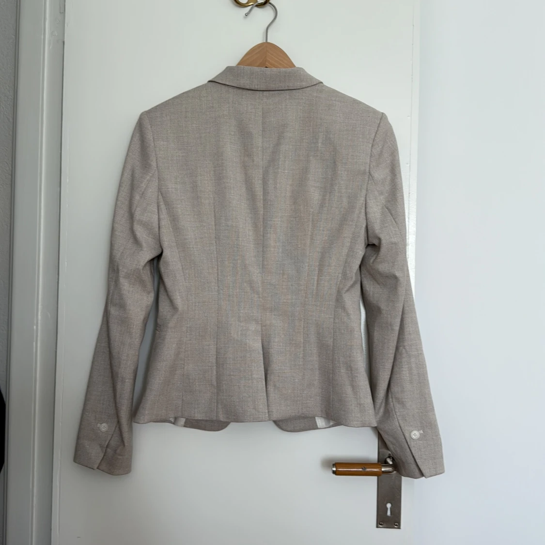 Beige kavaj från HM - 1