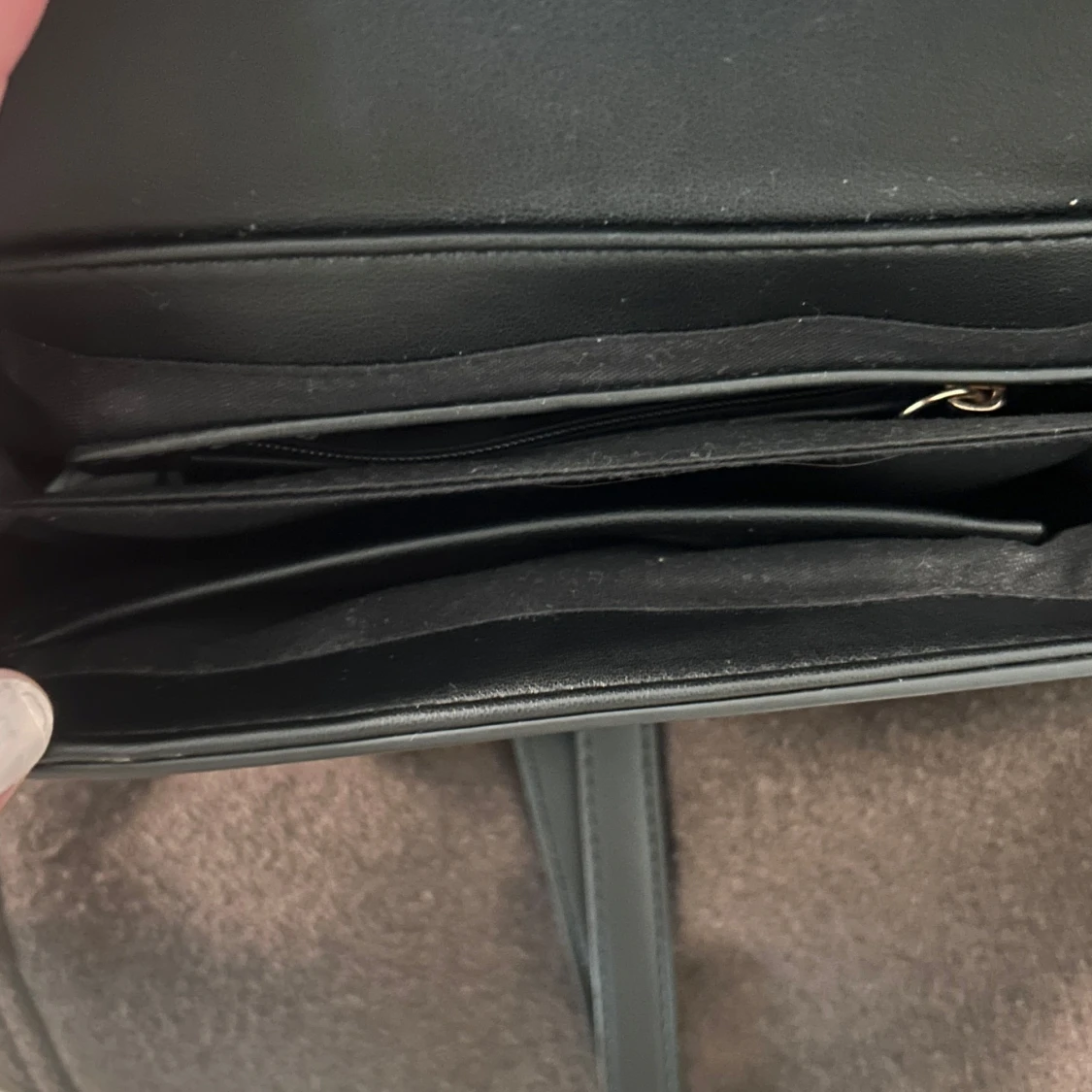 Svart axelväska från Valentino - 3