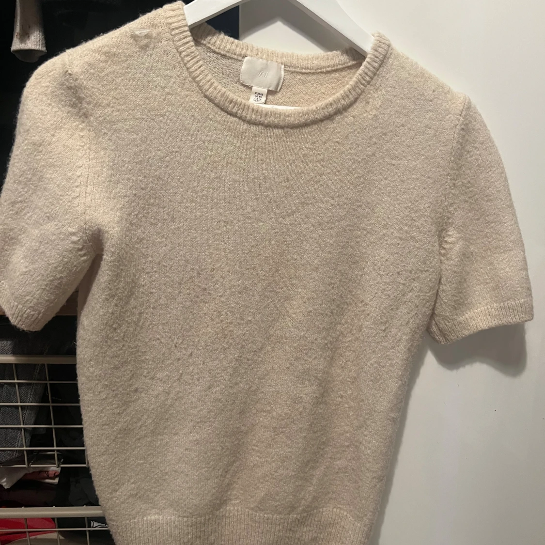 Beige stickad topp från H&M - 1