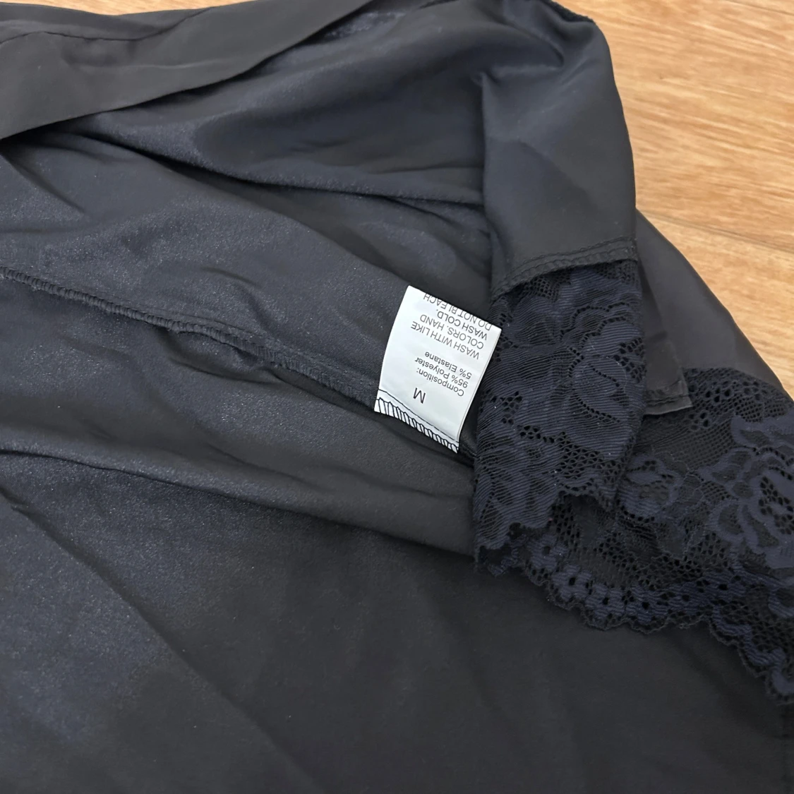 Spets morgonrock  - 1