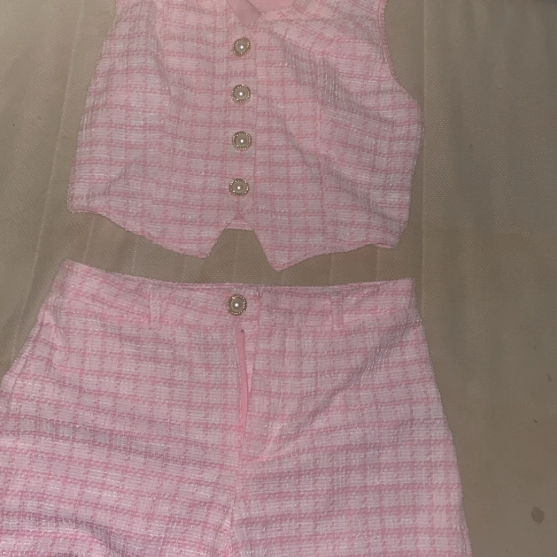 Rutig rosa väst och byxa från SHEIN - 1