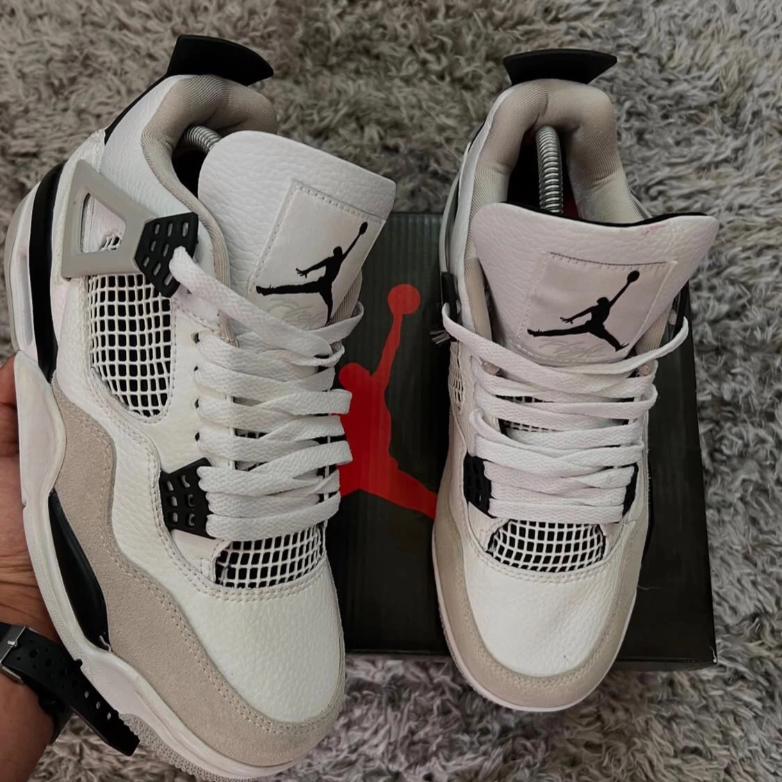  Jordan 4 vit/svart/grå - 1