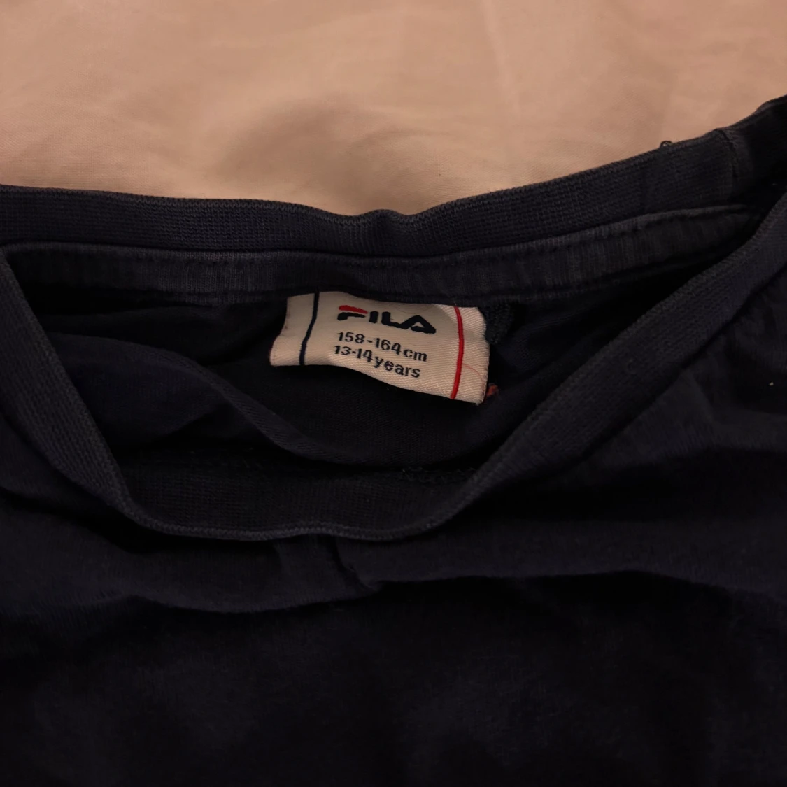 FILA t-shirt i rött, vitt och blått - 1