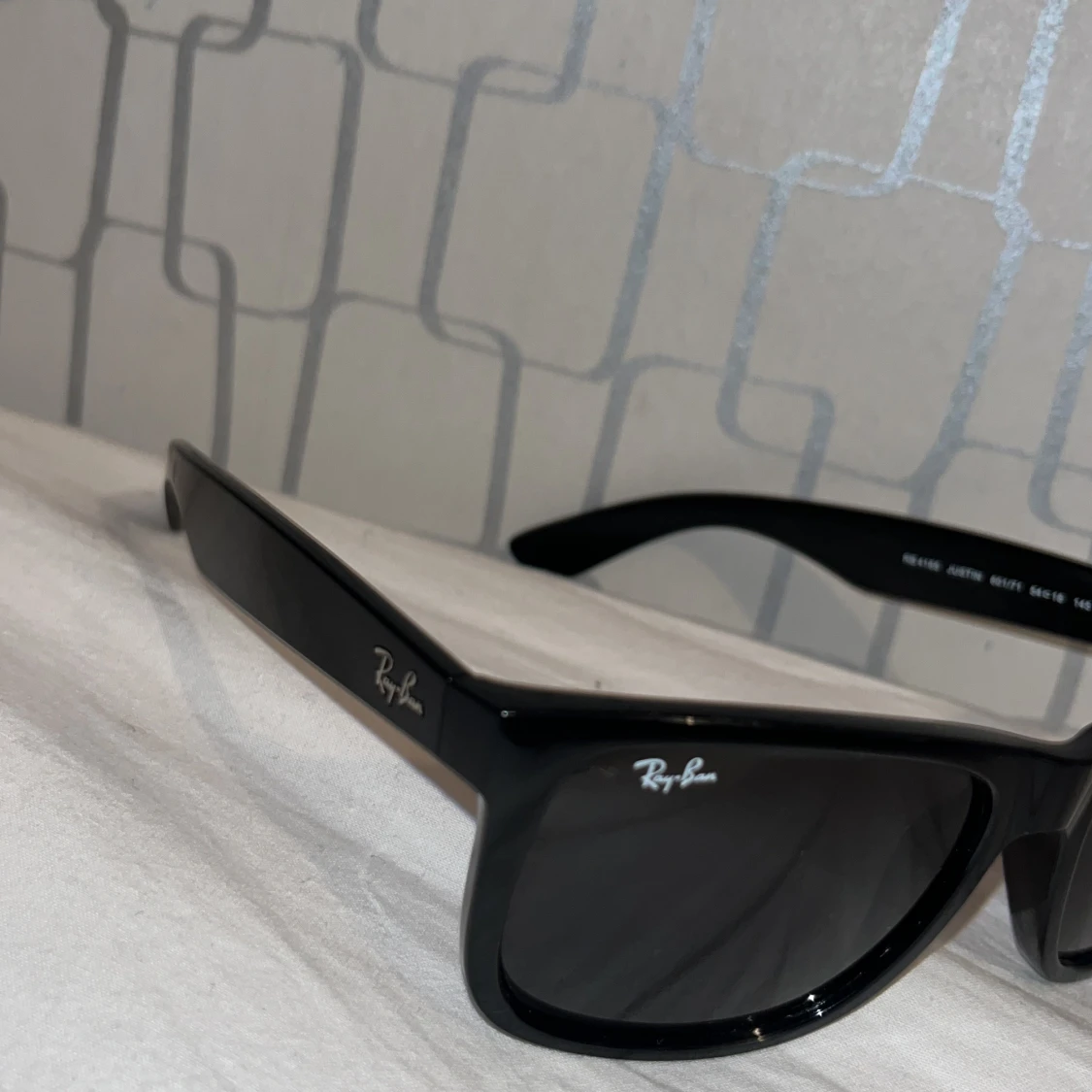 Svarta Ray-Ban Justin solglasögon 