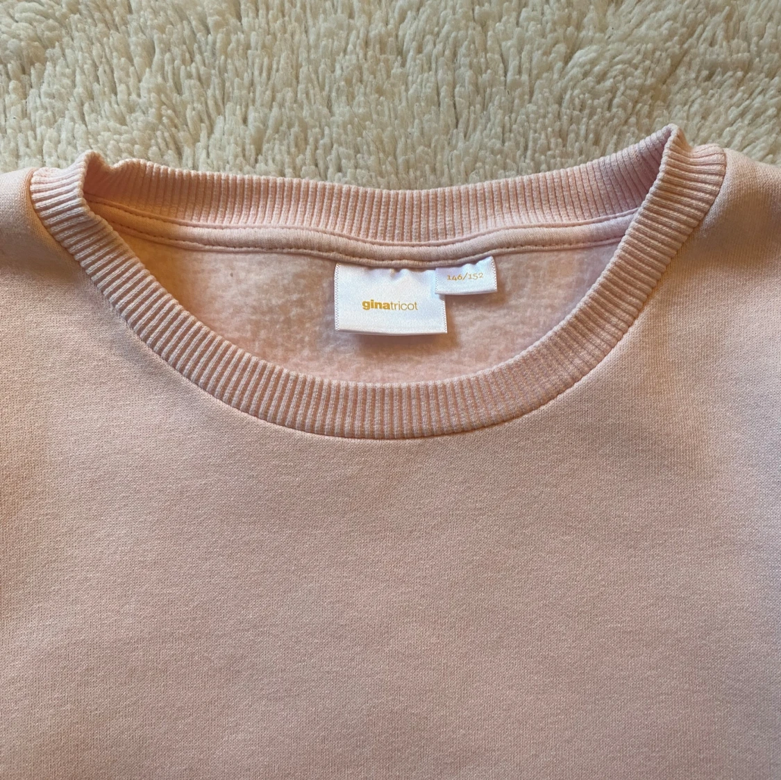Ljusrosa kortärmad tröja Gina Tricot - 2