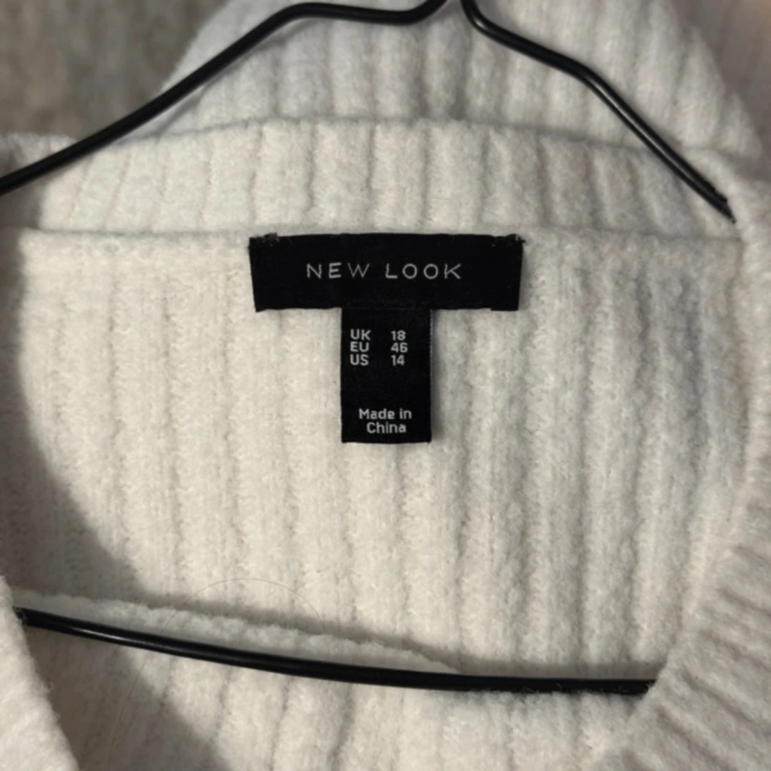 Vit ribbad stickad tröja New Look - 3