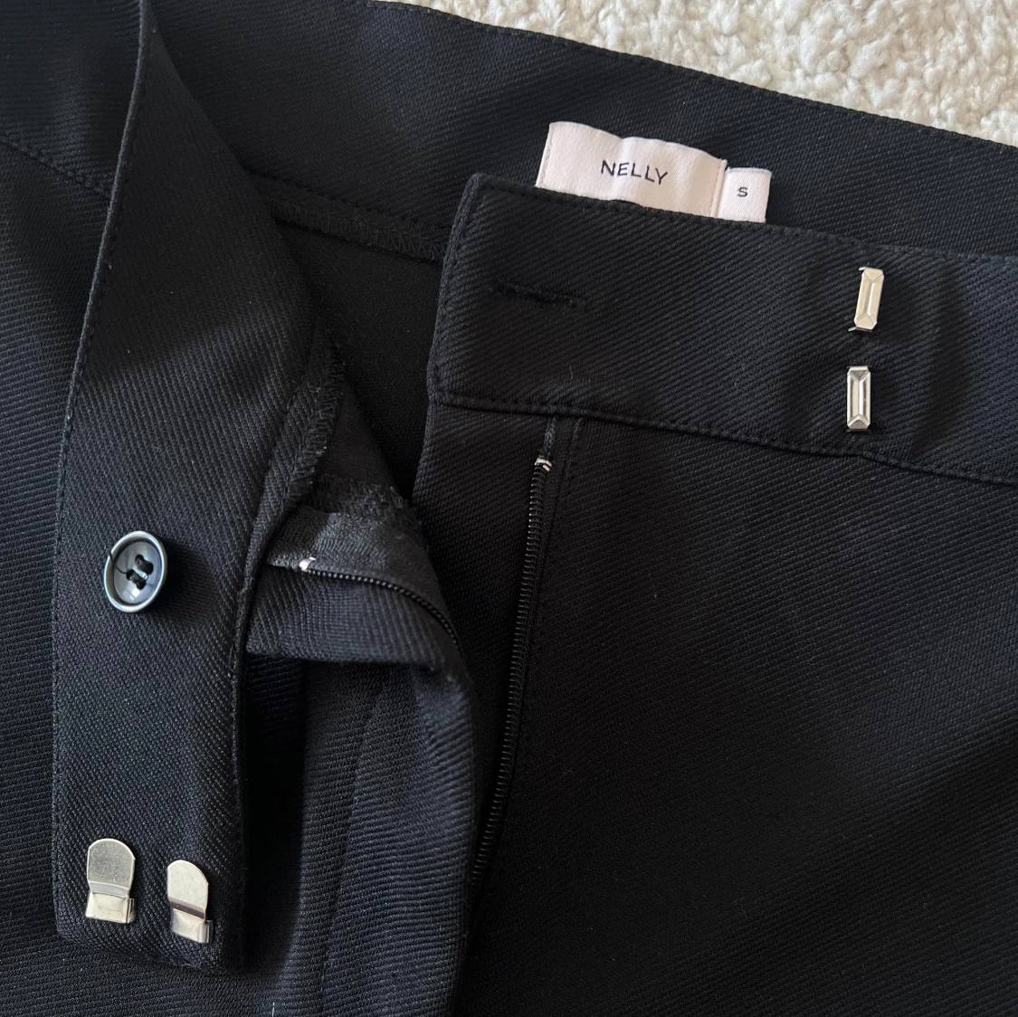 Svarta Kostymbyxor - 1